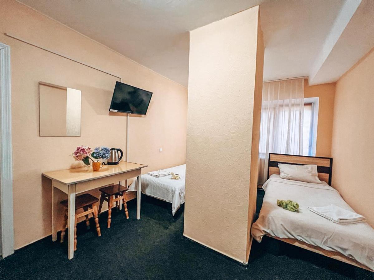 Guest House Near Railway Station Kiew Exterior foto